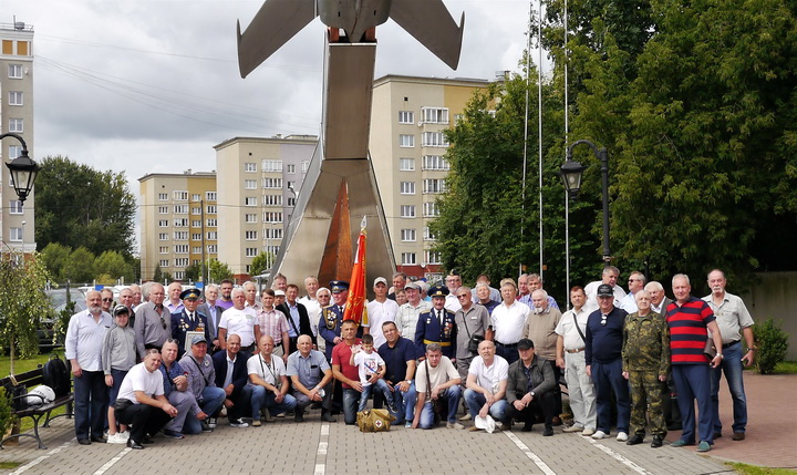 15.августа 2021 года. КВАТУ 55 лет. Построение, 50 лет со дня выпуска №3. Выпускники 5 и 6 роты